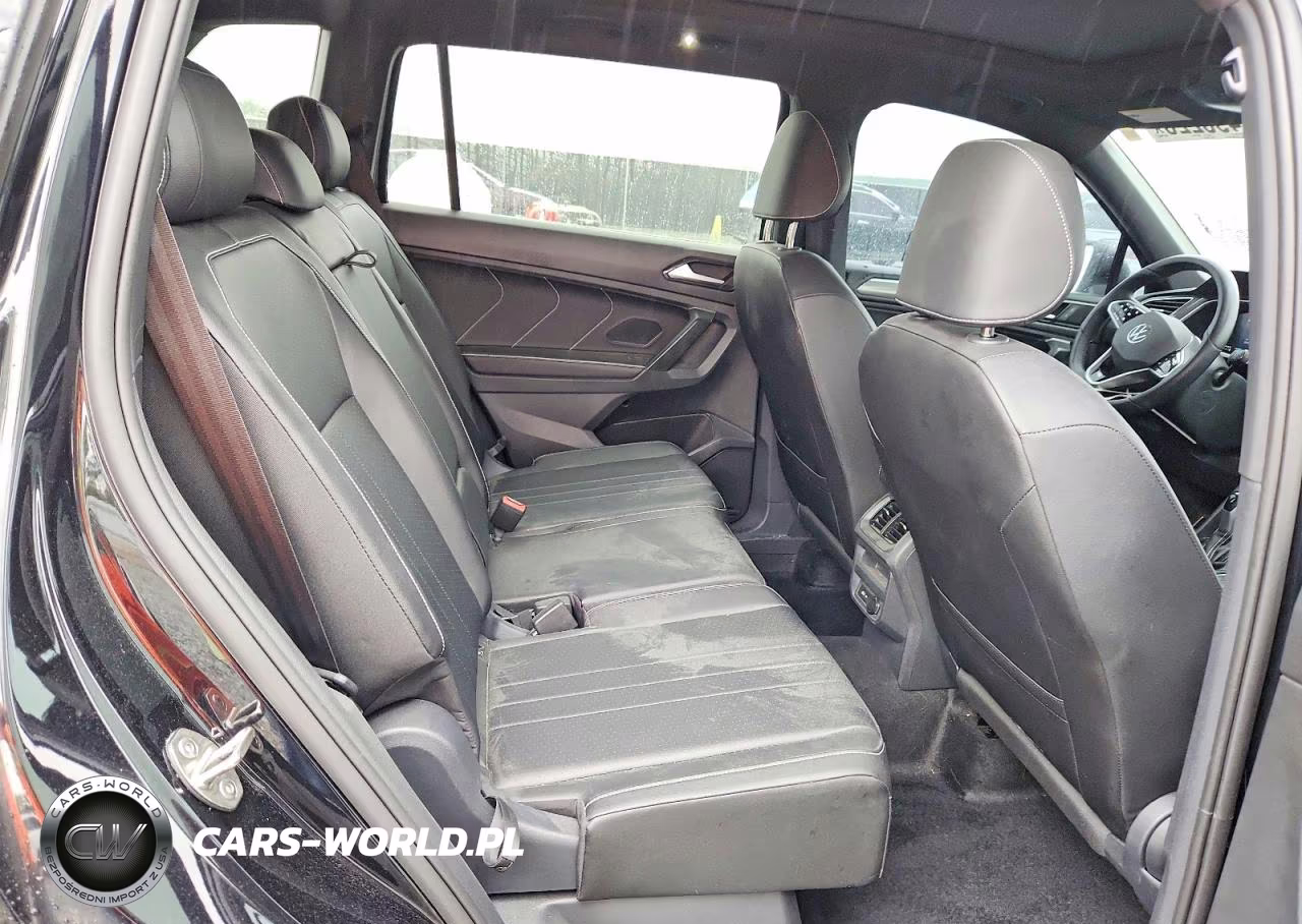 2024 Volkswagen Tiguan Se R-Line Black VIN:3VVCB7AX4RM194765 - 11