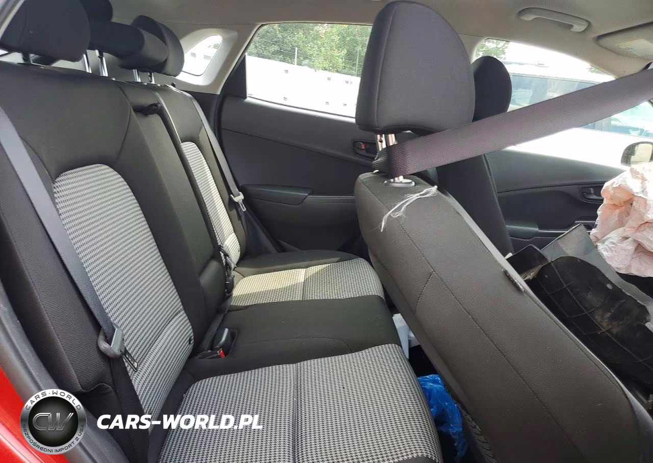 2018 Hyundai Kona Se VIN:KM8K12AA1JU170060 - 10