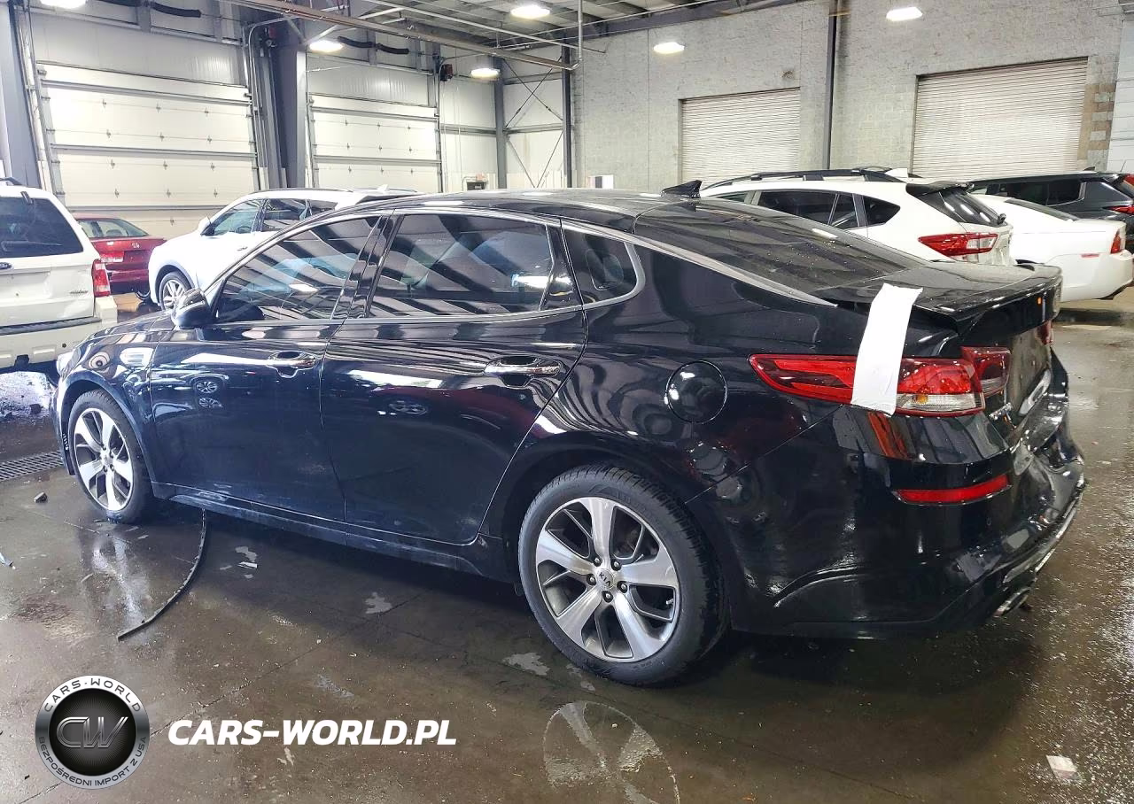 2019 Kia Optima S VIN:5XXGT4L37KG361181 - 2