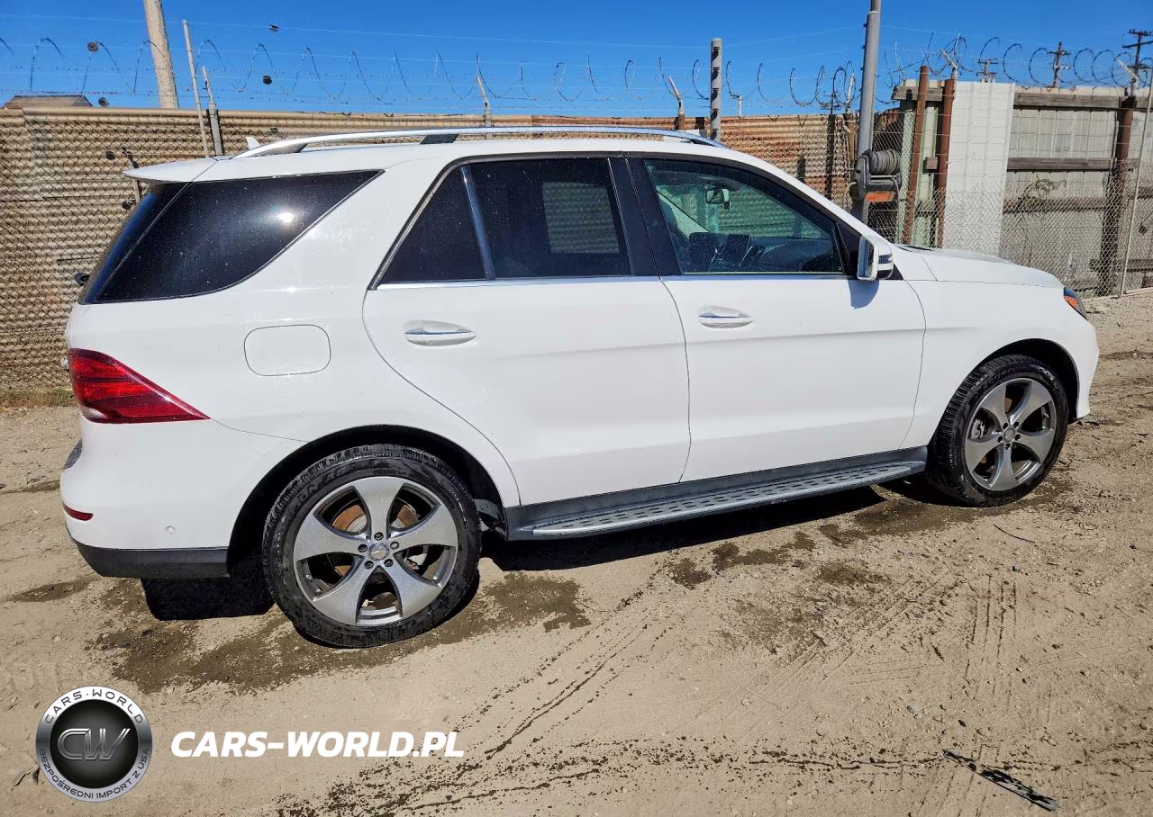 2016 Mercedes-Benz Gle 350 VIN:4JGDA5JB0GA675634 - 3
