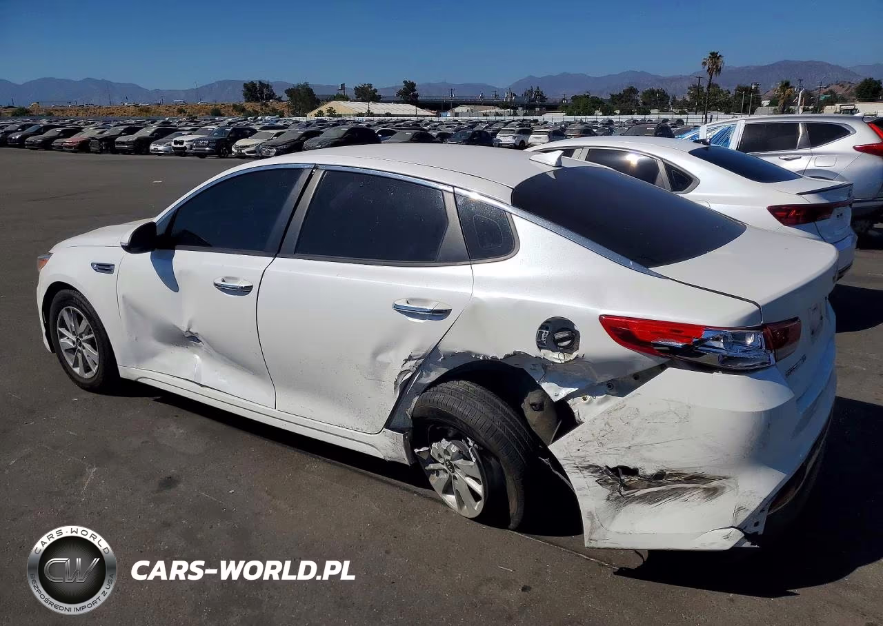 2016 Kia Optima Lx VIN:KNAGT4L38G5071038 - 2