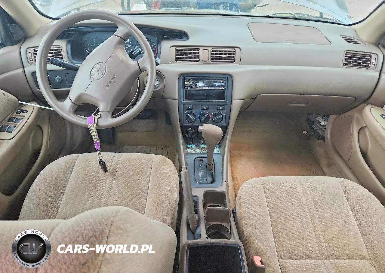 2001 Toyota Camry Le VIN:4T1BG22K81U073797 - 8