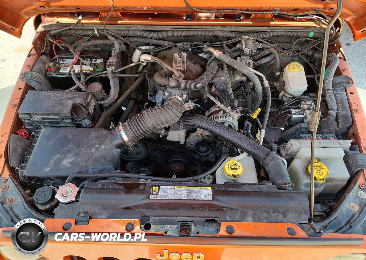 2011 Jeep Wrangler Sport VIN:1J4AA2D16BL574551 - 12