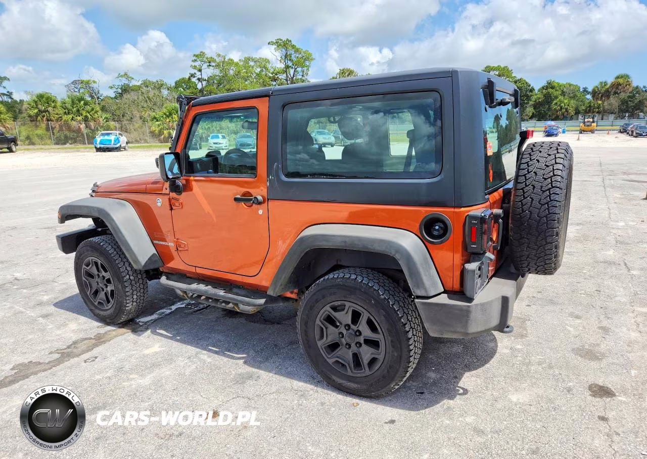 2011 Jeep Wrangler Sport VIN:1J4AA2D16BL574551 - 2