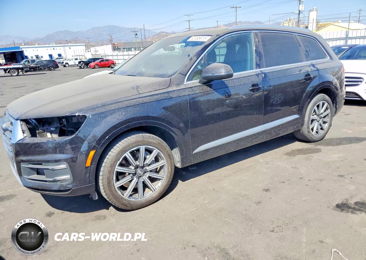 2017 Audi Q7 Prestige VIN:WA1VAAF72HD017877 - 1
