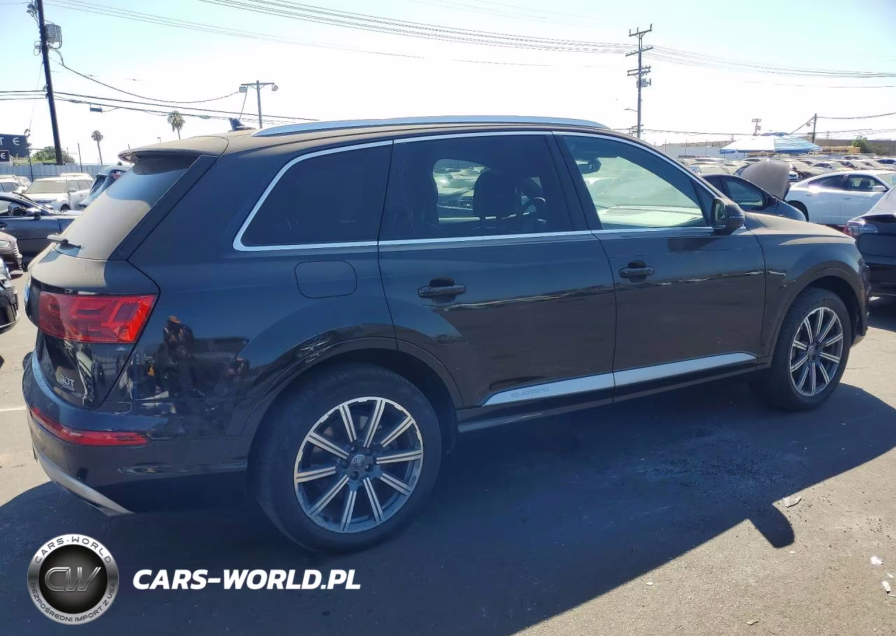 2017 Audi Q7 Prestige VIN:WA1VAAF72HD017877 - 3
