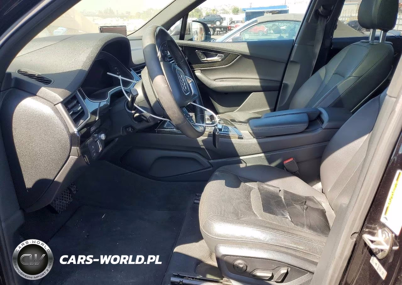 2017 Audi Q7 Prestige VIN:WA1VAAF72HD017877 - 7