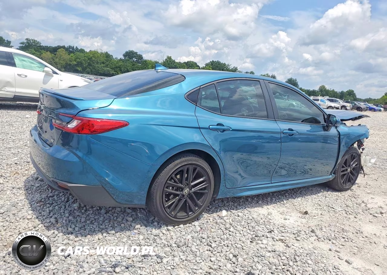 2025 Toyota Camry Se VIN:4T1DAACK7SU150177 - 3
