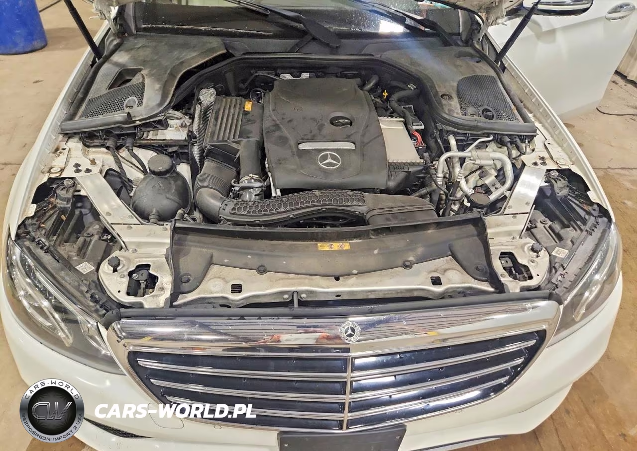 2018 Mercedes-Benz E 300 4Matic VIN:WDDZF4KB6JA392396 - 11