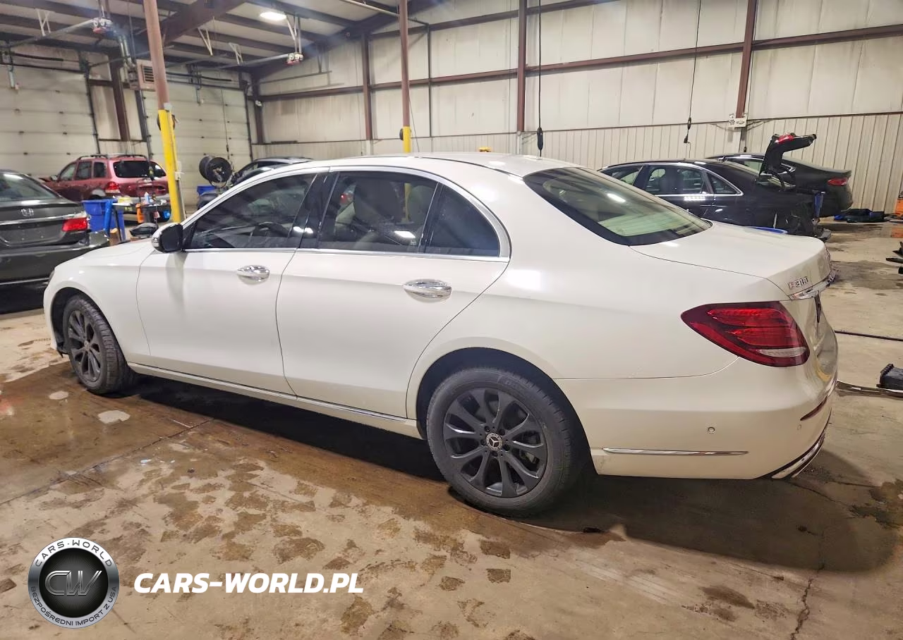 2018 Mercedes-Benz E 300 4Matic VIN:WDDZF4KB6JA392396 - 2