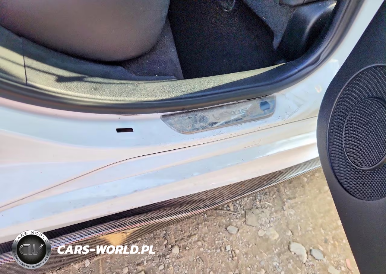 2019 Lexus Is 300 VIN:JTHC81D27K5035307 - 12