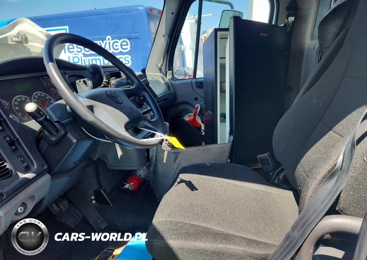 2017 Freightliner Business Class M2 Box Truck VIN:1FVACWFC6NHNC8750 - 7