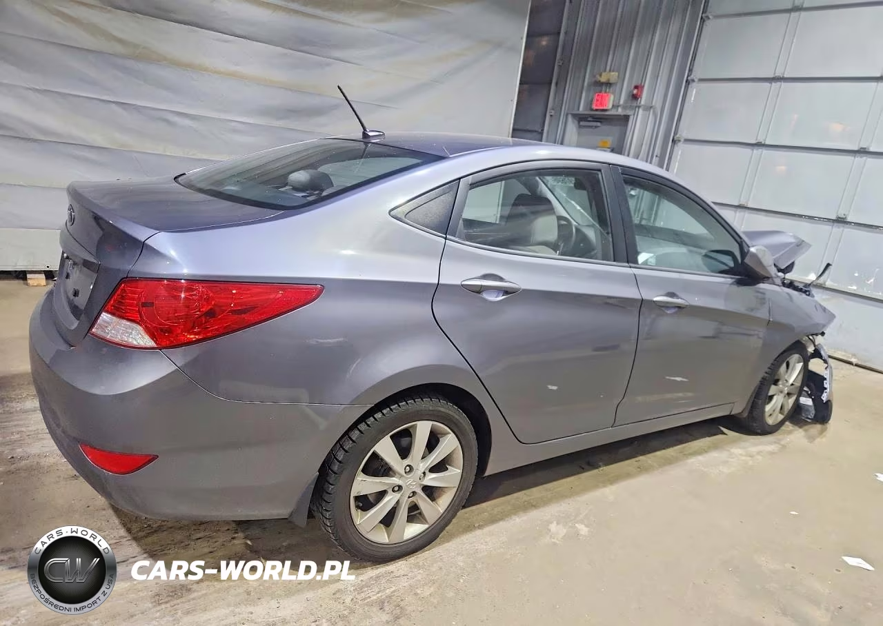 2013 Hyundai Accent Gls VIN:KMHCU4AEXDU468914 - 3