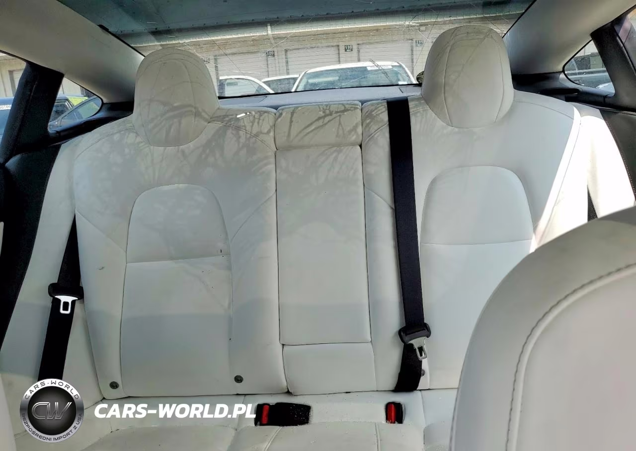 2021 Tesla Model 3 VIN:5YJ3E1EC5MF875363 - 10