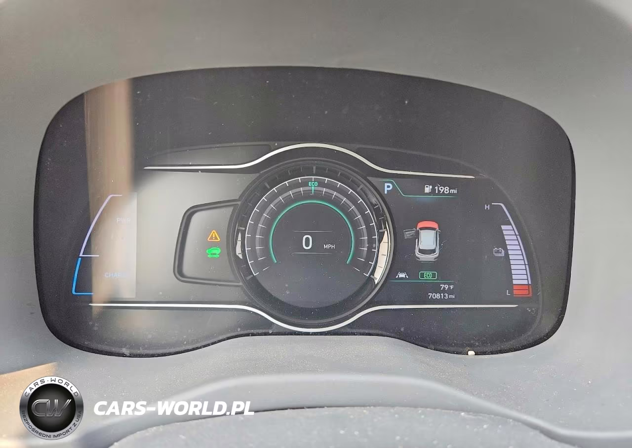 2021 Hyundai Kona Limited VIN:KM8K33AG1MU123667 - 9