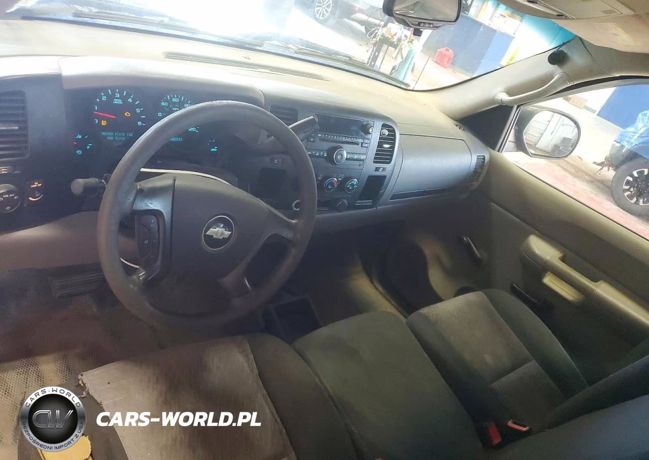 2008 Chevrolet Silverado C1500 VIN:1GCEC14X38Z313254 - 8