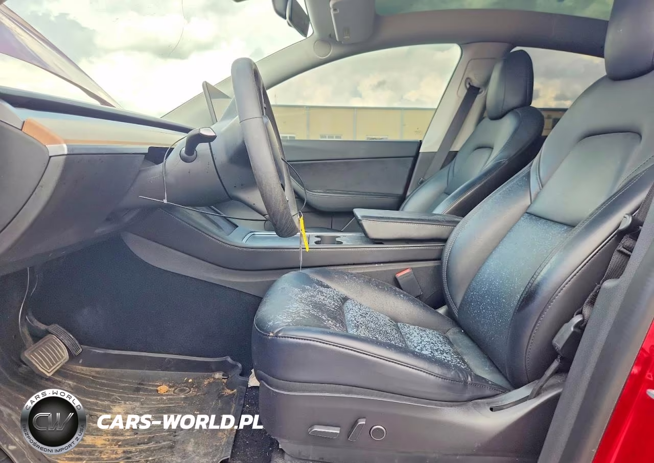 2021 Tesla Model Y VIN:5YJYGDEE8MF241628 - 7