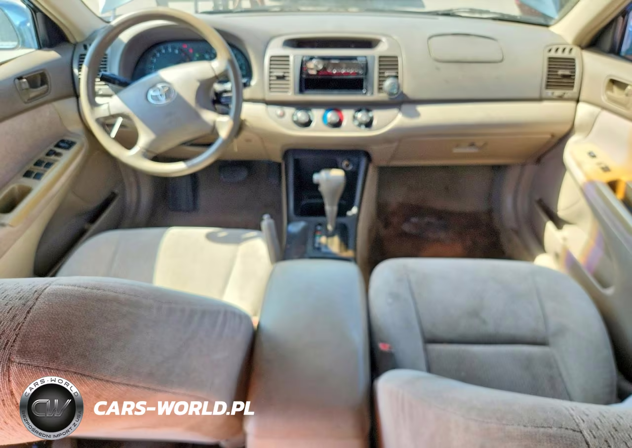 2003 Toyota Camry Le VIN:4T1BE32K43U662960 - 8