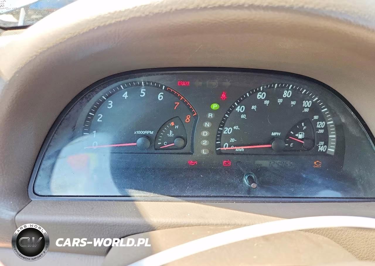 2003 Toyota Camry Le VIN:4T1BE32K43U662960 - 9