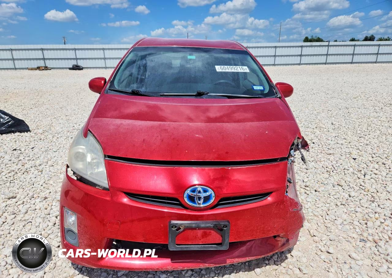 2011 Toyota Prius Two VIN:JTDKN3DU2B5328017 - 5