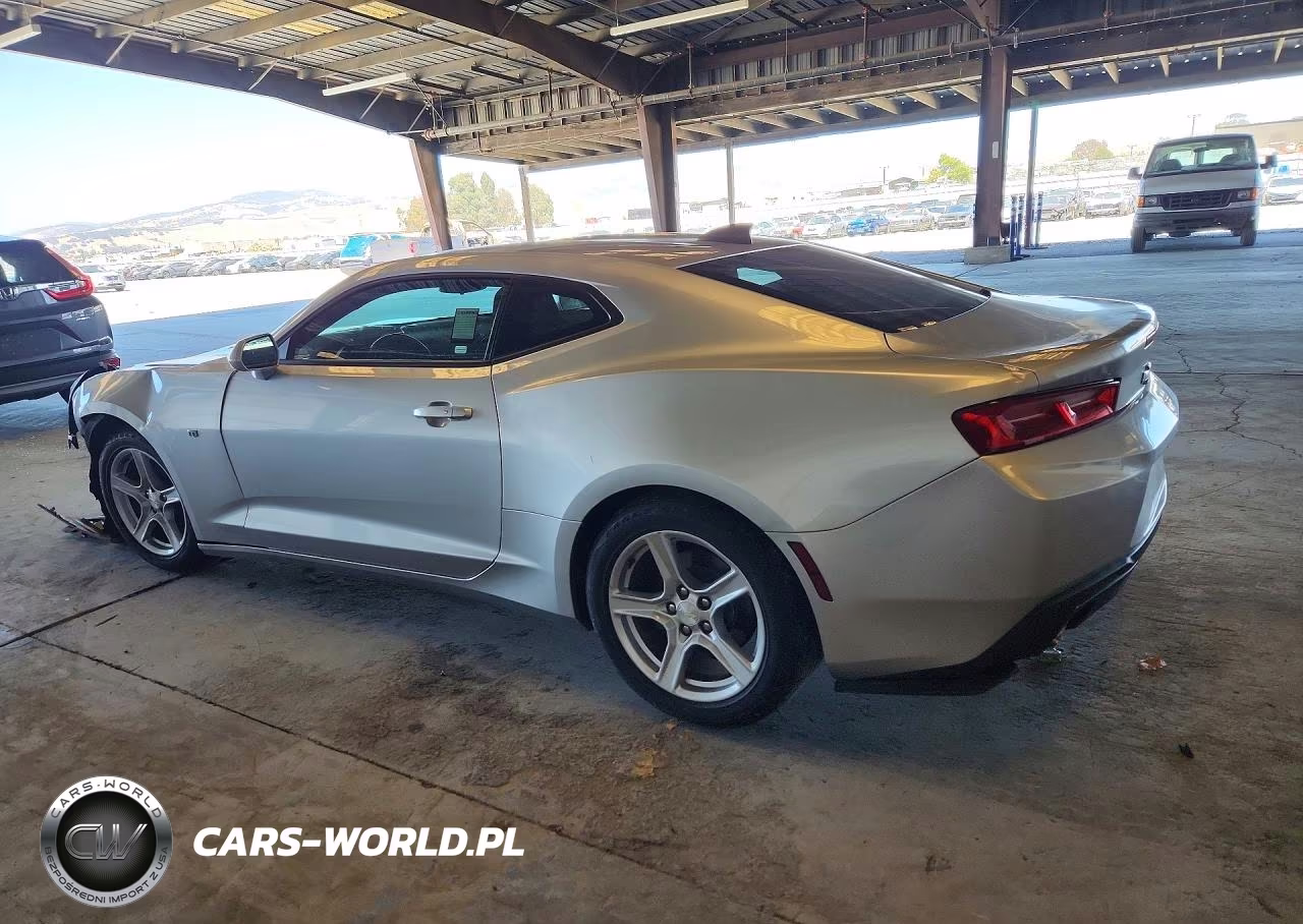 2018 Chevrolet Camaro Lt VIN:1G1FB1RX1J0156133 - 2