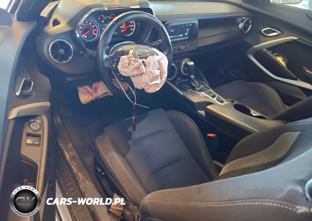 2018 Chevrolet Camaro Lt VIN:1G1FB1RX1J0156133 - 8