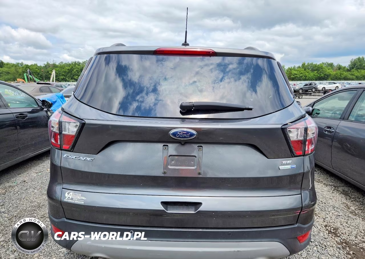 2017 Ford Escape Se VIN:1FMCU9GD9HUE67433 - 6