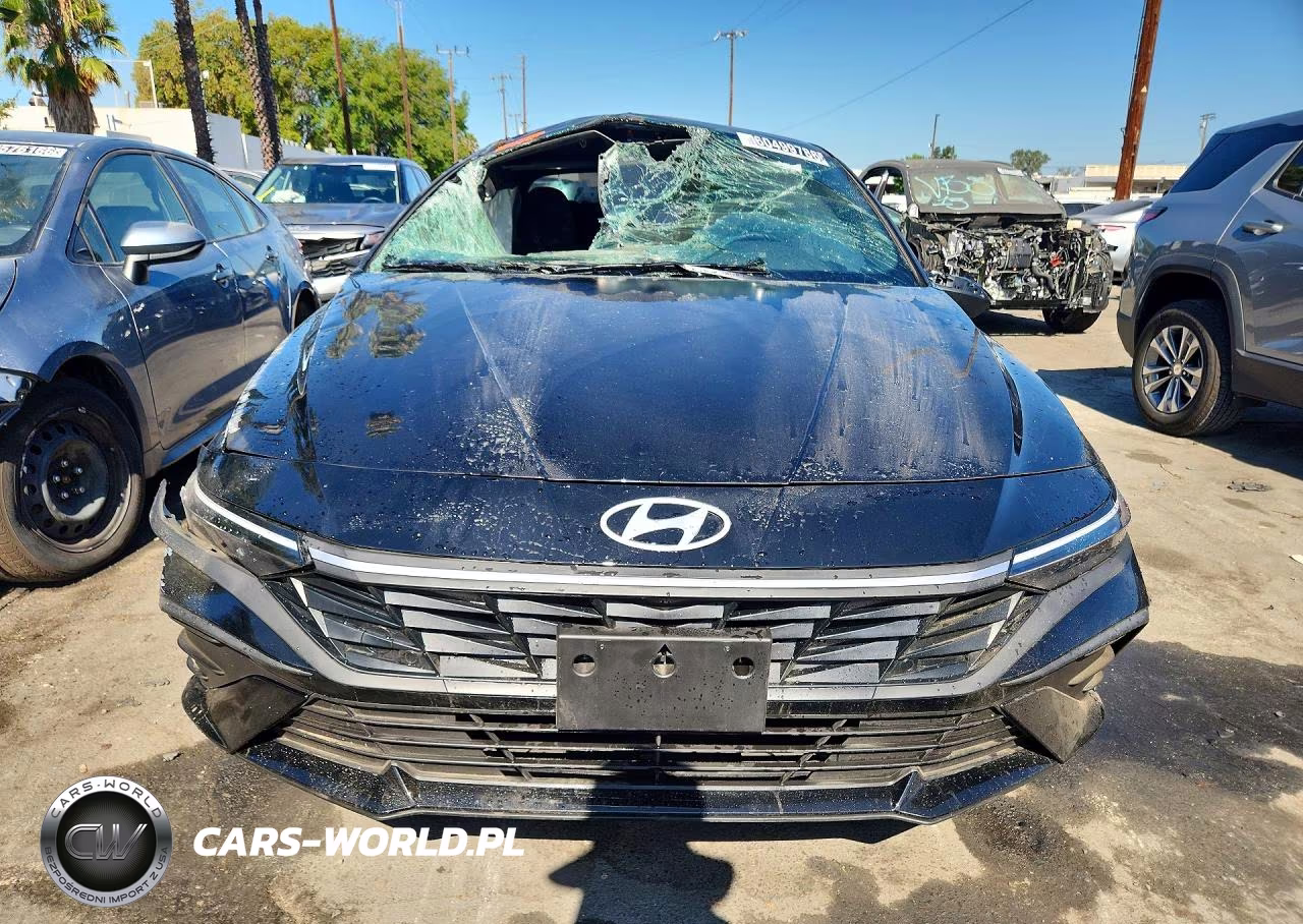 2025 Hyundai Elantra Sel Sport VIN:KMHLM4DG9SU037989 - 5