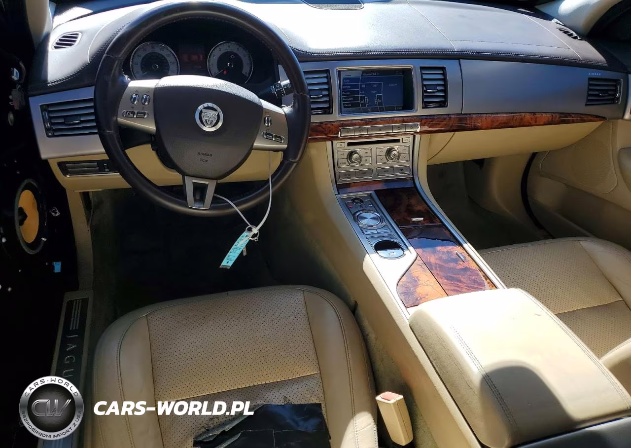 2009 Jaguar Xf Premium Luxury VIN:SAJWA06B19HR42400 - 8
