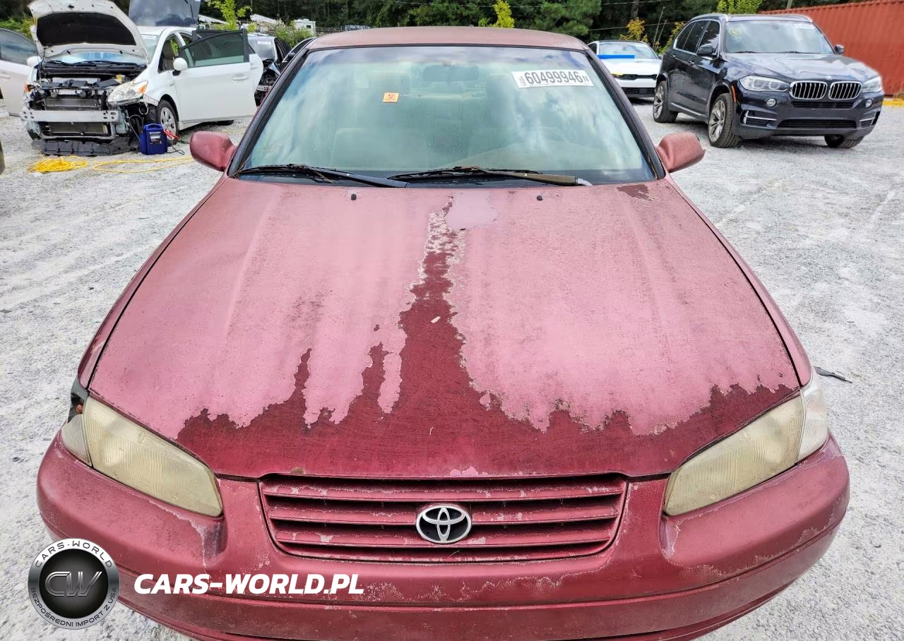 1999 Toyota Camry Ce VIN:4T1BG22KXXU604166 - 5