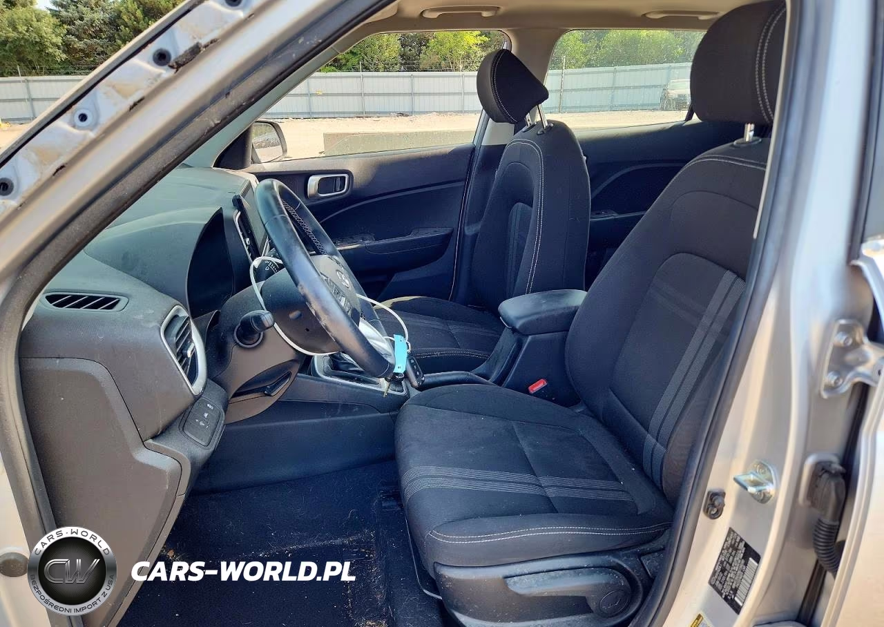 2022 Hyundai Venue Sel VIN:KMHRC8A3XNU194098 - 7