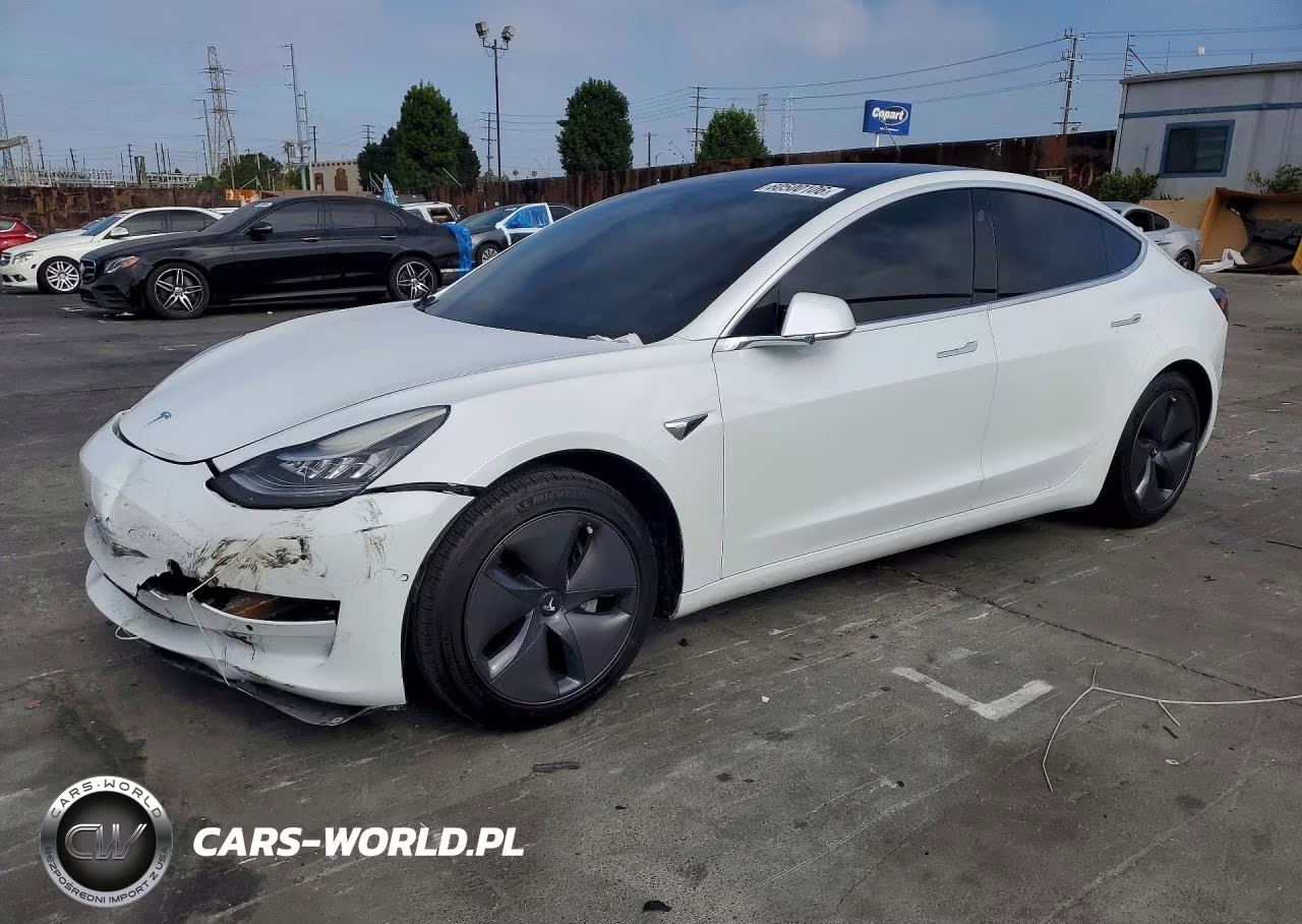 2020 Tesla Model 3 – zdjęcie 1 z 12