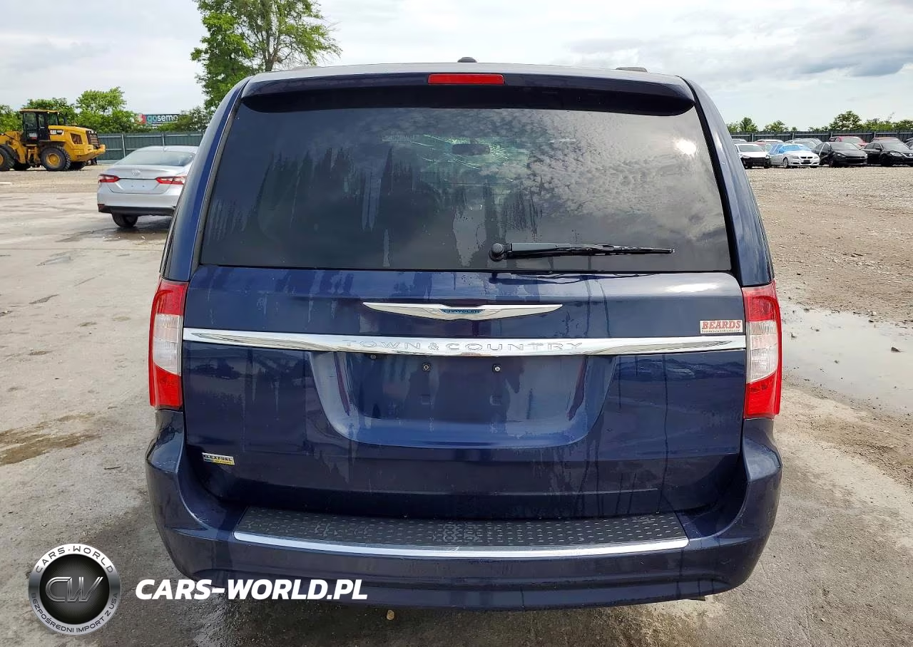 2016 Chrysler Town & Country Touring VIN:2C4RC1BG4GR187502 - 6