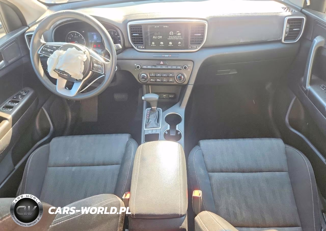 2020 Kia Sportage Lx VIN:KNDPM3AC8L7641552 - 8