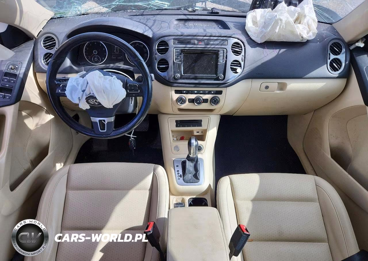 2017 Volkswagen Tiguan Wolfsburg VIN:WVGRV7AX1HW507099 - 8
