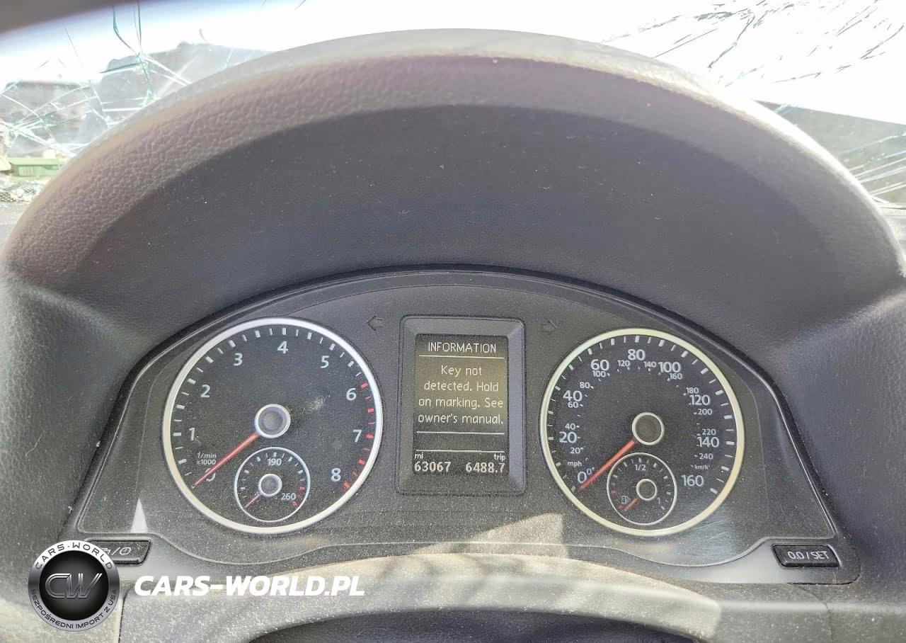 2017 Volkswagen Tiguan Wolfsburg VIN:WVGRV7AX1HW507099 - 9