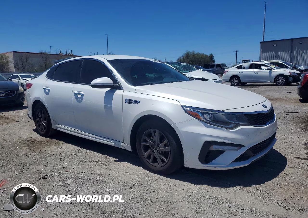 2019 Kia Optima Lx VIN:5XXGT4L36KG359518 - 4