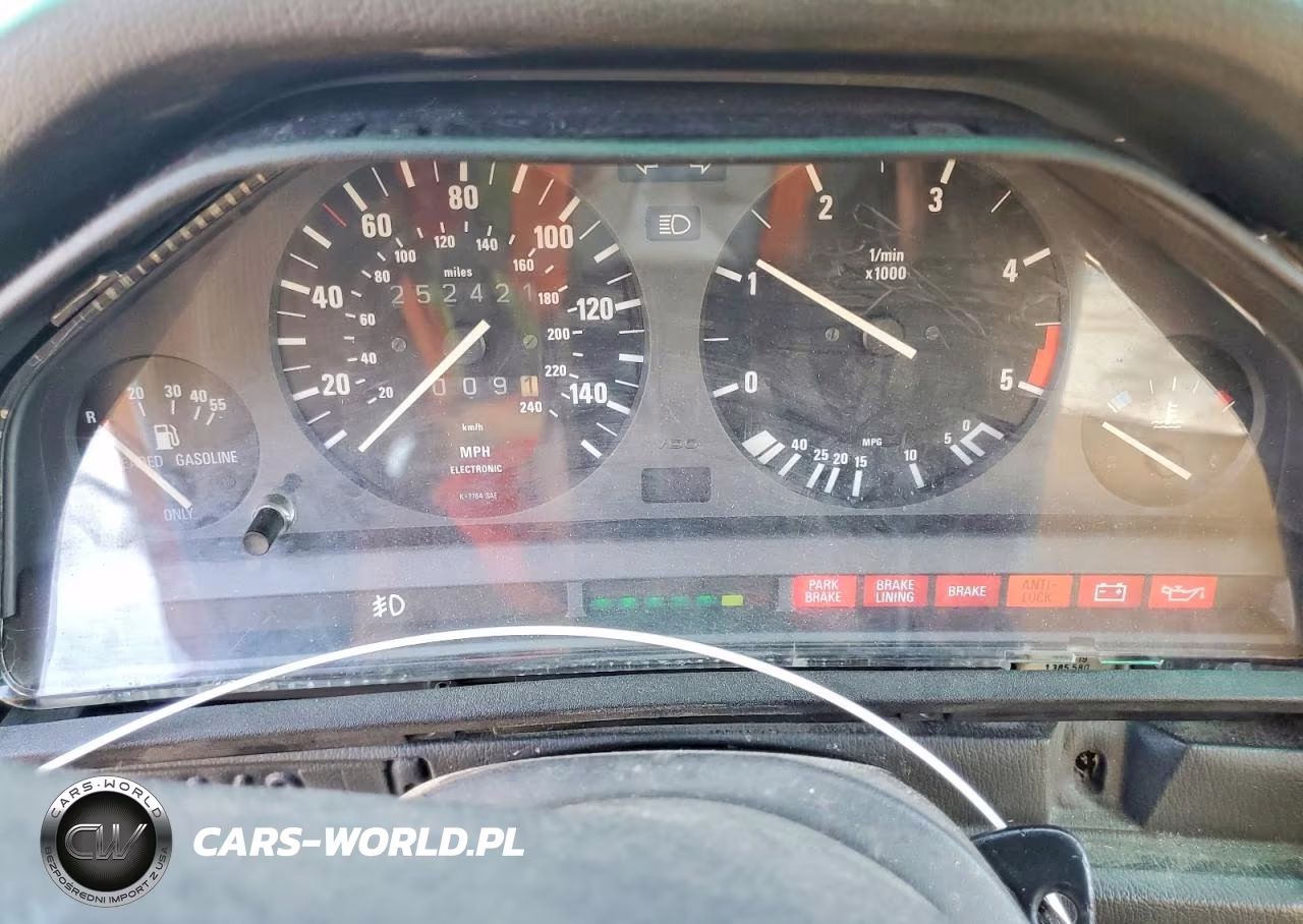 1987 BMW 325 Base VIN:WBAAB5409H9807112 - 9