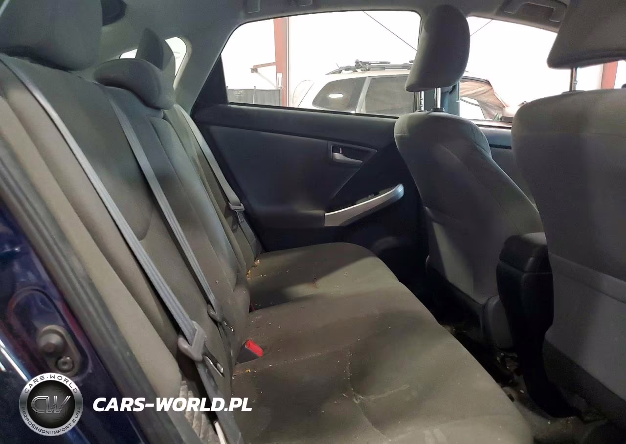 2014 Toyota Prius Two VIN:JTDKN3DU7E1803219 - 10