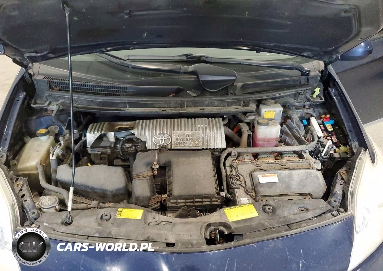 2014 Toyota Prius Two VIN:JTDKN3DU7E1803219 - 11