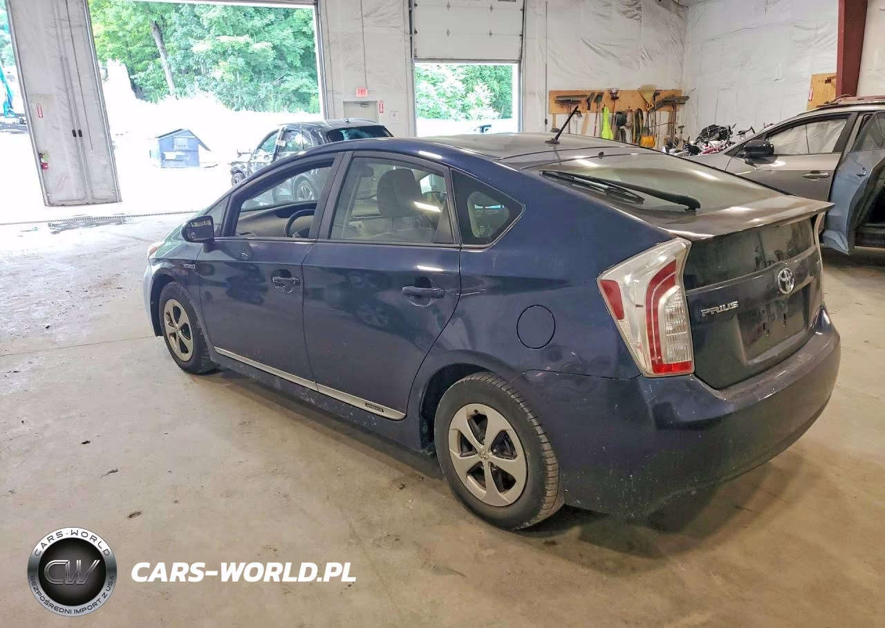 2014 Toyota Prius Two VIN:JTDKN3DU7E1803219 - 2