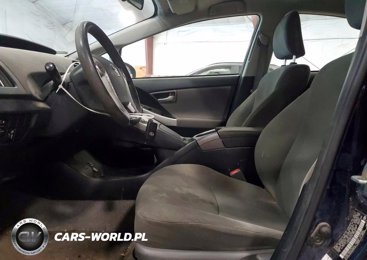 2014 Toyota Prius Two VIN:JTDKN3DU7E1803219 - 7