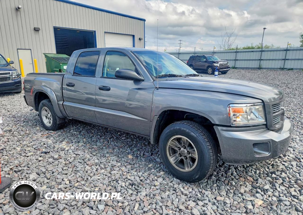 2011 Dodge Dakota Slt VIN:1D7RW3GK1BS676436 - 4