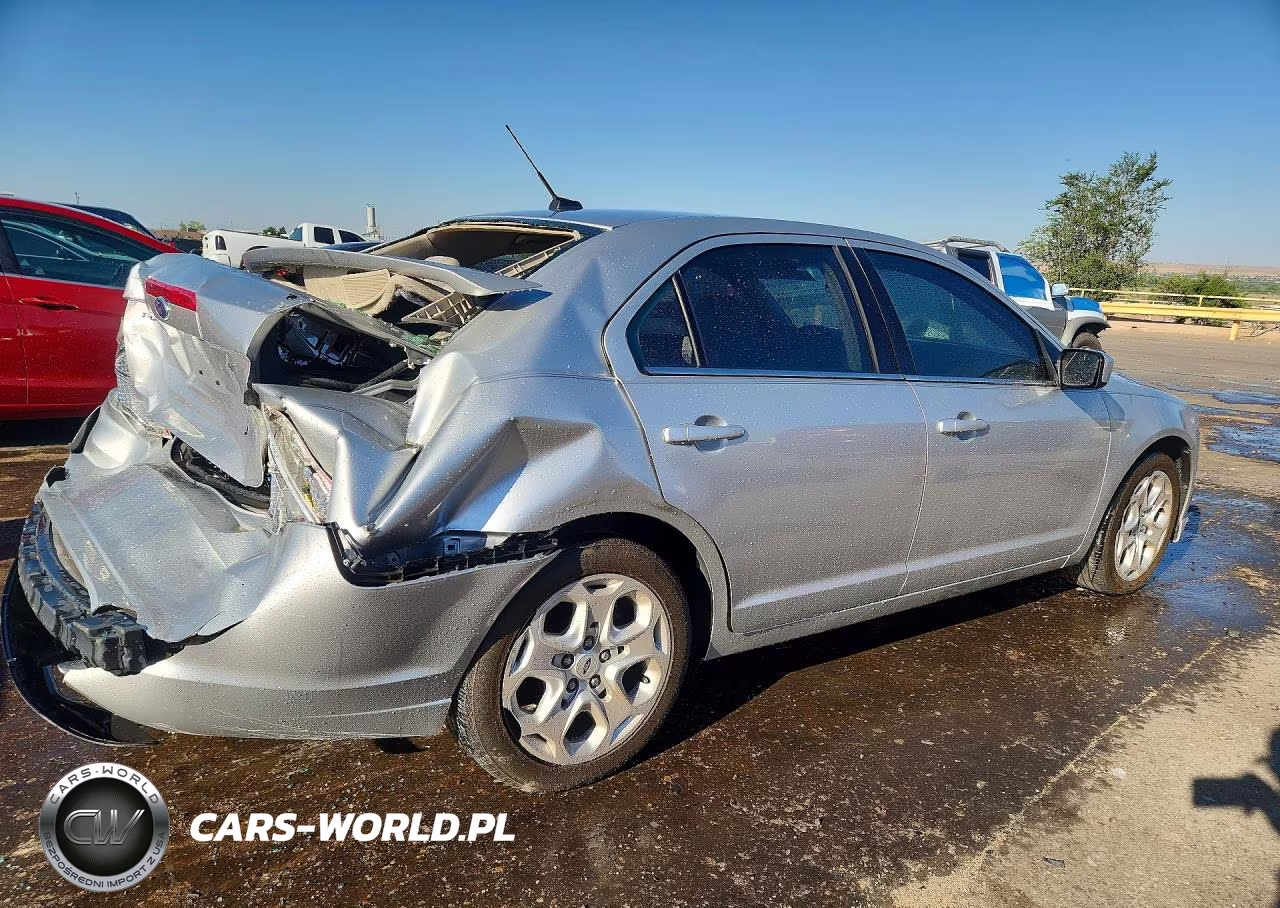 2011 Ford Fusion Se VIN:3FAHP0HAXBR211369 - 3