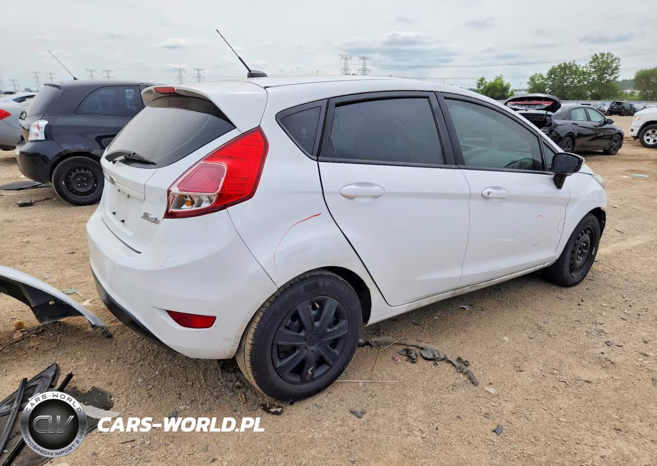 2014 Ford Fiesta S VIN:3FADP4TJ3EM189715 - 3