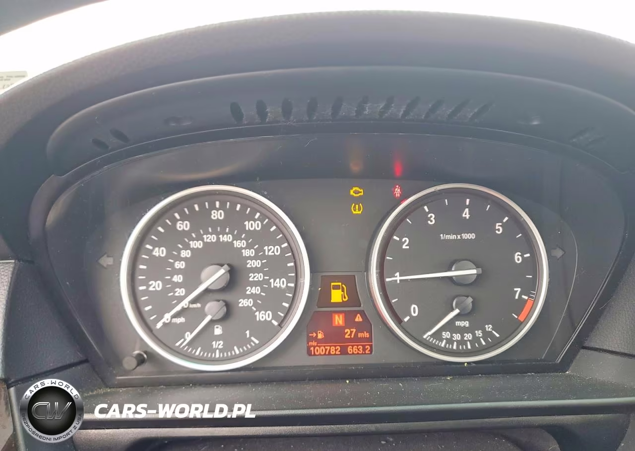 2008 BMW 528 Xi VIN:WBANV13518C150128 - 9