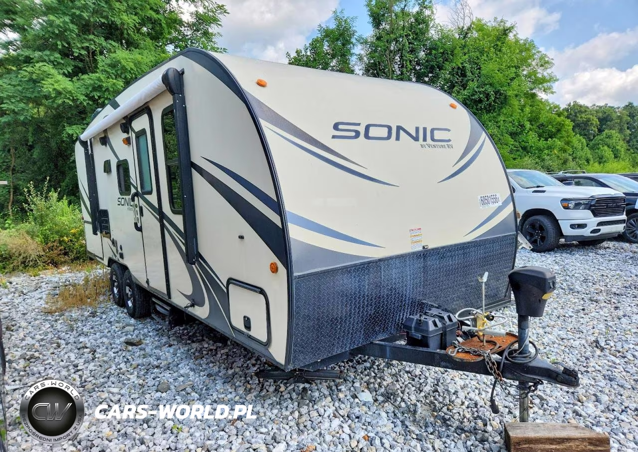 2017 Keystone Sonic Camper