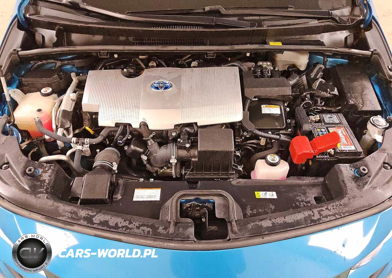 2018 Toyota Prius Prime Premium VIN:JTDKARFP4J3070714 - 11