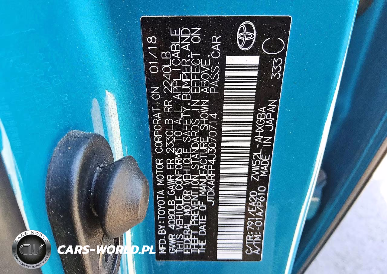 2018 Toyota Prius Prime Premium VIN:JTDKARFP4J3070714 - 12