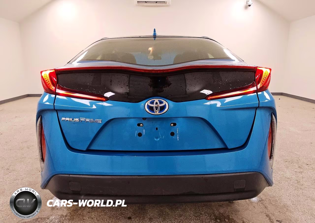 2018 Toyota Prius Prime Premium VIN:JTDKARFP4J3070714 - 6
